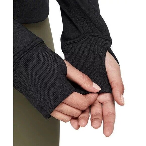 Nike Women's Therma-FIT One Black/White  Pullover Hoodie (FB5210-010) Size XL - Picture 4 of 6